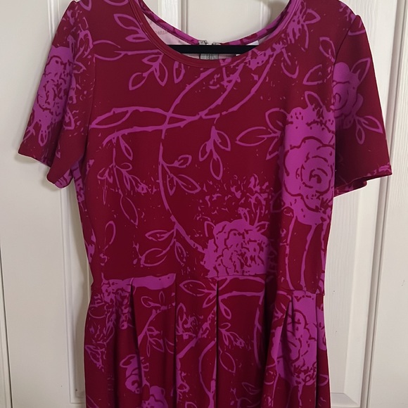 Dress - Picture 14 of 15